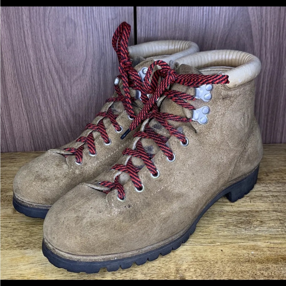 Vasque Brown Leather Mountaineering Hiking Boots Women's Made in Italy Size 7